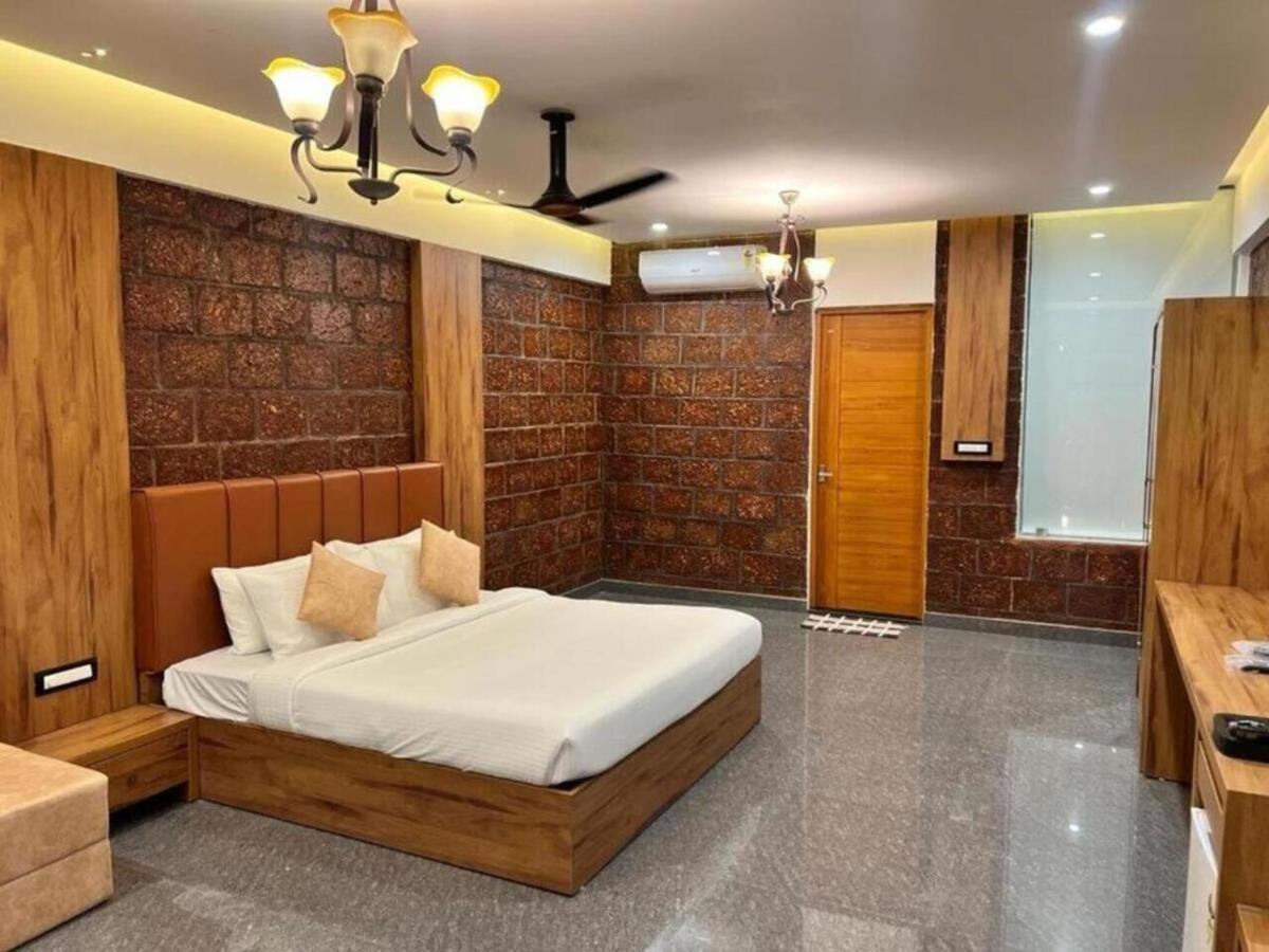 Udaya Resort Палаккад Экстерьер фото