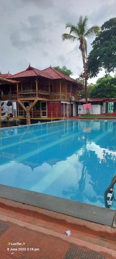 Udaya Resort Палаккад Экстерьер фото